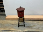 American Flyer Lines Prewar O-gauge Tin Water Tower Red/black Missing Spout. Fixed Price $19.99.
