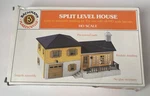 Bachmann Plasticville Scale Split Level House Building Kit 45213 Loose Parts. Fixed Price $16.00.
