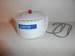 Ho Scale Lighted Oil Storage Tank Arco (works). Fixed Price $9.99.