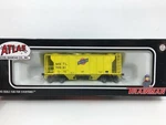Atlas 11266 Chicago North Western PS-2 2-BAY Covered Hopper Car M&stl #70581. Fixed Price $20.00.