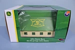 Lionel 2429130 John Deere Barn - New!! (D3). Fixed Price $169.99.