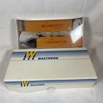 Walthers Ho 1/87 933-1452 40 Semi Trailer Milwaukee Road Pack Sealed. Fixed Price $14.99.