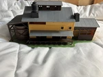 Lionel Ho Scale Building Kit Pickle Factory Item 5-4551 B767. Fixed Price $35.00.