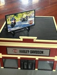 Harley Davidson Dealership W/lighted Interior - Scale Mth Railking New Oop. Fixed Price $109.95.