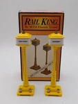Mth 20-1028 #57 Scale Yellow Metal Lamp Post (set Of 2) Nib. Fixed Price $20.99.