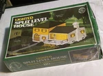 Bachmann Scenic Classics Scale 49-2572 Lighted Split Level House Kit. Fixed Price $19.96.
