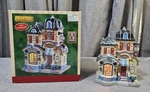 Lemax Village Collection Cinnamon Roll Shop Lighted Building #05645 W/ Box. Fixed Price $50.00.