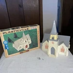 Plasticville Ho Chathedral #2800-149. Fixed Price $8.00.