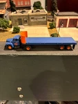 Mini-metals 31122 Roadway Express Ih R-190 Tractor & 32' Flatbed Trailer Set, Ho. Fixed Price $9.95.