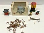 Bachmann Farm House Scale 45812 Train Railroad Building Junction Water Tower. Fixed Price $23.74.
