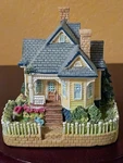 Handy Malloy's House AH128 Liberty Falls Village Miniature Building No Box. Fixed Price $10.00.