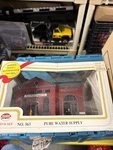 Model Power 563 Ho Pure Water Supply Built-up Lighted W/2 Hand Painted Figure. Fixed Price $39.99.