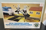 Bachmann NO.46214 Ho Scale Dual Crossing Gates Flashing Lights & Bell Sealed. Fixed Price $39.99.