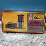 Ho Scale Ahm Mainline Tool Shed & Water Tower Building Kit 15705 -nib. Fixed Price $16.97.