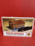 Bachmann Scale 1:160 Steam Whistle Decorated Freight Warehouse 46709 - Nos. Fixed Price $24.95.