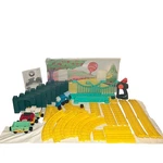 Lionel Wizard Of Oz Little Lines Battery Powered Railroad Train Playset 7-11440. Fixed Price $95.63.