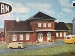 Heljan 640 Scale Sandy River Train Station Brick 2 Story Kit Sealed. Fixed Price $40.00.