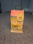 Kibri Scale #39101 European German Row Town House Fully Assembled. Fixed Price $39.99.
