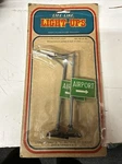 Vintage Life-like Ho Scale Light-ups No. 01507 Flourescent Nip. Fixed Price $20.00.
