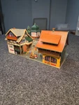 Faller Scale #1713 Hotel/restaurant Malerwinkel W/ Figurines Fully Assembled. Fixed Price $149.99.