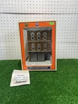 Lionelville Jim 5 & 10 Cent Main Street Bldg C-34130 2004YR Nib Rare (A230). Fixed Price $42.50.