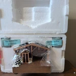 2009 Hawthorne Village Railroad Accessory Storage Dock Coa. Fixed Price $25.99.