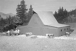 American Model Builders 711 Laser Art Feeder Barn Lineside Ho Scale Kit. Fixed Price $28.42.