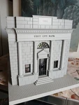 Rail King Scale Built-up Lighted First City Bank Building 30-9017 Hobby 1931. Fixed Price $37.84.