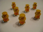Lionel 3672 Yellow Bosco Milk Cans (pkg. Of Seven). Fixed Price $17.95.