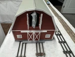 Mth Rail King 30-90407 Red Barn Grey Roof Gauge Layout Building. Fixed Price $50.00.