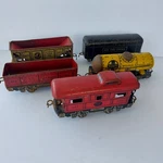 Lot Of 5 Marx Pre-war 6" Tin Litho Train Cars. Fixed Price $39.56.