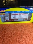Ho Athearn 91001 Consolidated Freightways Ford Tractor Cab & 28 Trailer Truck. Fixed Price $29.25.
