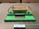 Lionel Train Green Metal 3462P Milk Platform 3472 3482 Cars Lotab. Fixed Price $12.95.