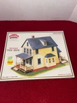 Model Power Scale 1:87 #433 Farm House Plastic Kit New Building Unbuilt. Fixed Price $24.00.