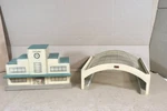 Hornby Dublo D2 Pre War City Terminal Through Main Line Station 2PMV. Fixed Price $1362.15.