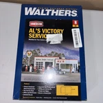 Walthers Cornerstone (n) 933-3243 Al's Victory Service Station Kit Sealed. Fixed Price $22.00.