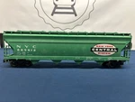 Weaver New York Central #885912 4-BAY Centerflow Hopper Car No Box. Fixed Price $24.99.