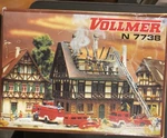 Burning House Gauge Vollmer Kit 47738, Missing Roof & Other Pieces. Fixed Price $14.99.