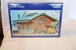 Ho Scale, Pola, Goods Depot Kit #11659 Bnos Vintage Sealed. Fixed Price $40.00.