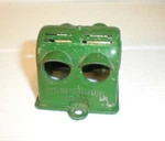 "s" Gauge American Flyer 487-1 Green Die-cast Switch Track Lamp Cover. Fixed Price $7.00.