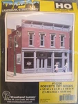 Dpm Ho #243-10200 Robert's Dry Goods-woodland Scenics Landmark Structures(r). Fixed Price $19.54.