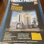 Walthers Cornerstone Ho Scale Kit 933-3019 Medusa Cement Nib Cc. Fixed Price $45.00.