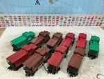 Lionel Modern Era Caboose Lot Of 10 Freight Cars 027. Fixed Price $59.95.