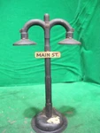 Marx Twin Light Lamp Post No 429 Main Vintage. Fixed Price $11.50.