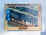 Plasticville U.s.a Ho Suburban Station 2605-100 Village Snap Fit Kit. Fixed Price $6.00.