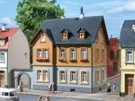 12258 Auhagen Ho Manufacturing Floors With Farmyard & Arc Kit Mount Scale 1:87. Fixed Price $26.64.