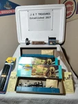 Vintage Athearn Ho Scale 61001 Great Northern 86' Flat Car #2004 Bundle + Pipes. Fixed Price $33.00.