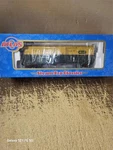 Atlas Big 3 Rail Chicago & North Western (cmo) Usra Boxcar #6481-5. Fixed Price $49.99.