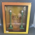 Mth Rail King #30-1079 Pea Green 2-LAMP Street Set No 580-1 New. Fixed Price $19.99.