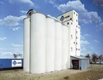 Walthers Cornerstone Ho Elevator Add-on Silos Kit 933-3023. Fixed Price $44.98.